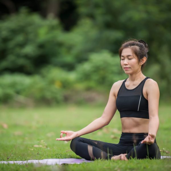 yoga-action-exercise-healthy-park (3)